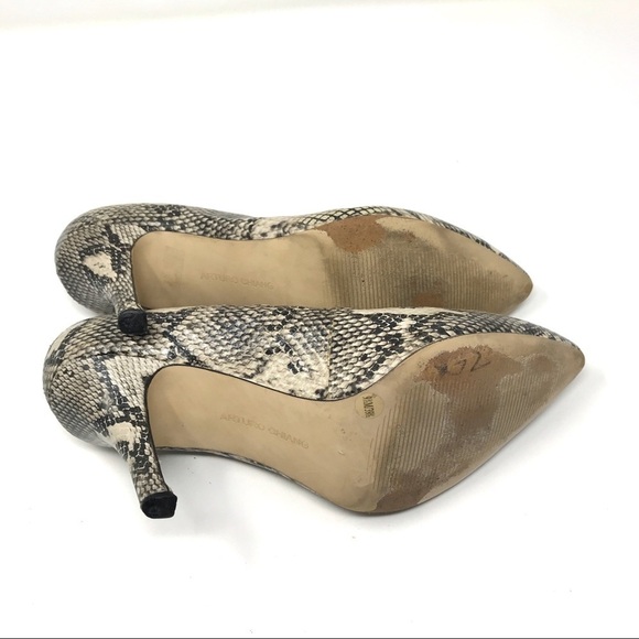 Arturo Chiang Ivory/Black Snakeskin Pumps Size 9.5 - Picture 5 of 8